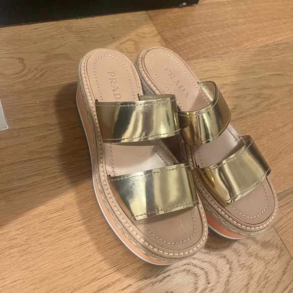 Prada wedges - Picture 2 of 7